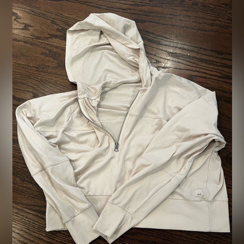 Vuori Halo Cropped Hoodie Milkweed Heather